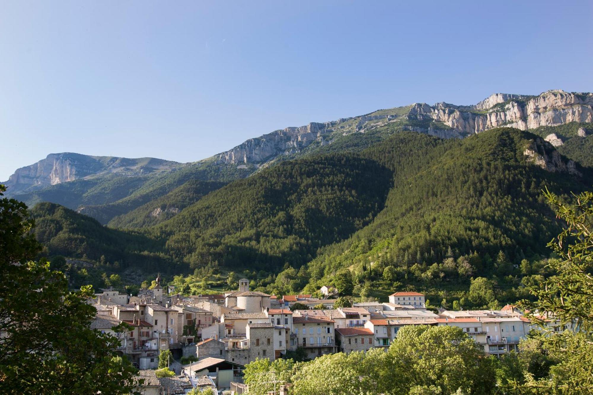 Le Dauphine Hotel Châtillon-en-Diois Kültér fotó