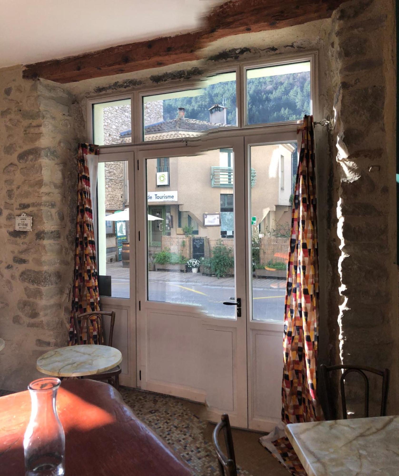 Le Dauphine Hotel Châtillon-en-Diois Kültér fotó