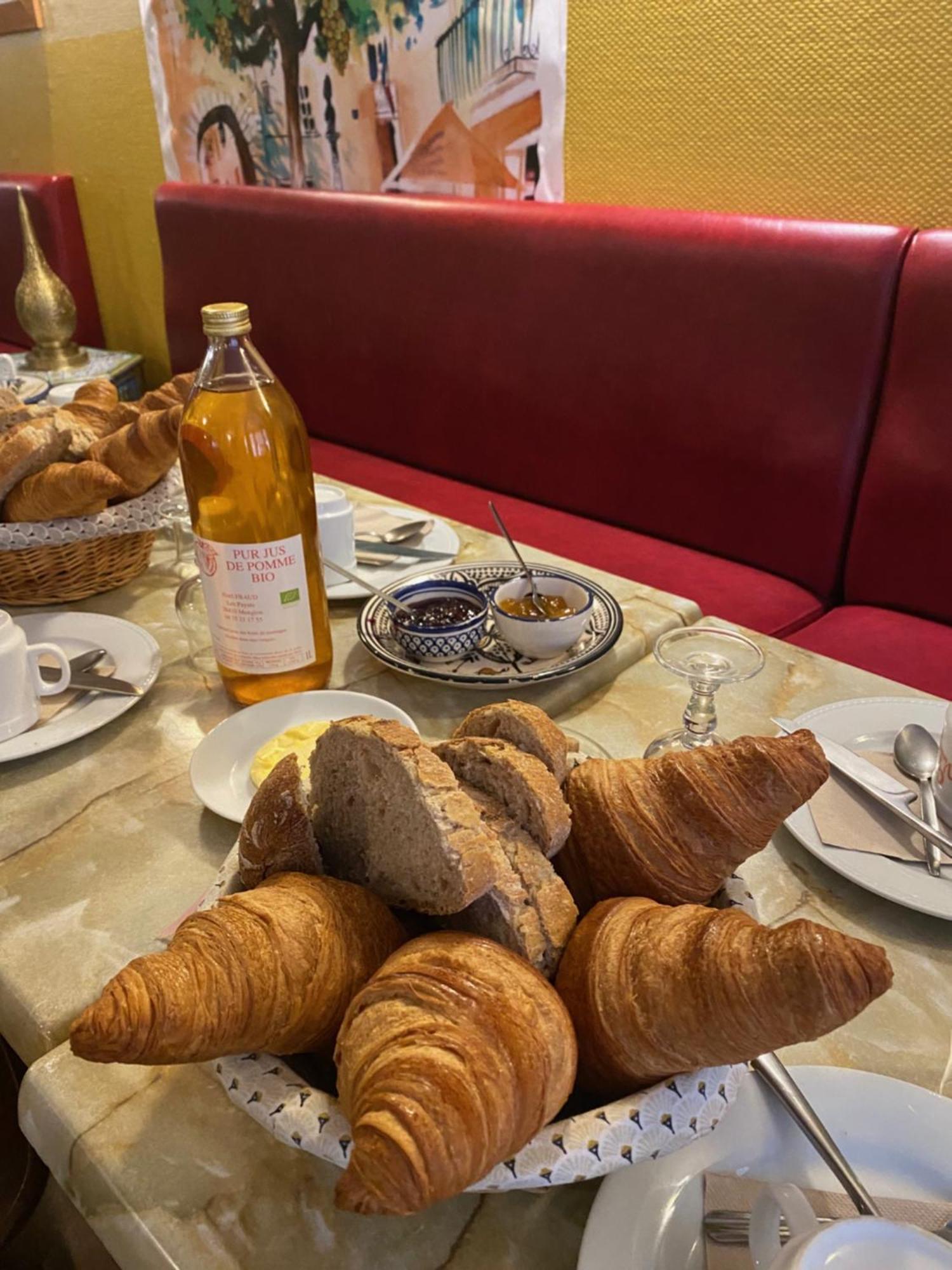Le Dauphine Hotel Châtillon-en-Diois Kültér fotó